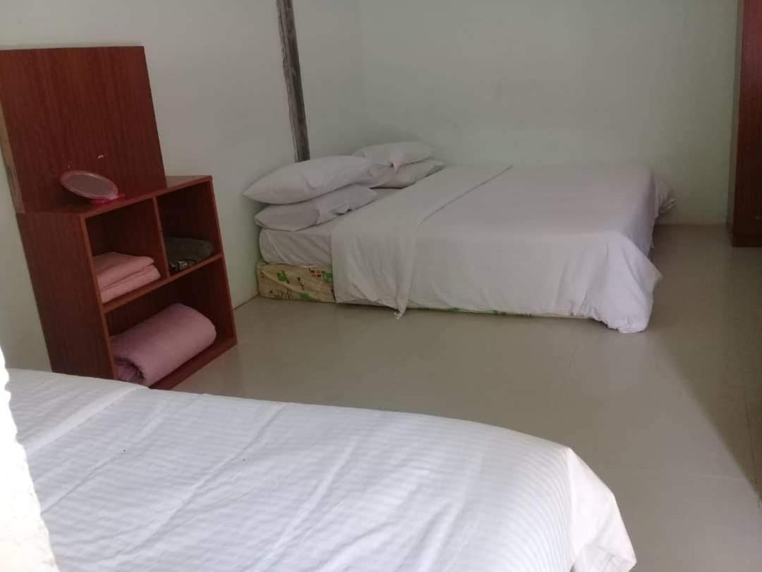 Daisyinn Budget Hotel Kuala Terengganu Kampong Gong Badak Exterior foto